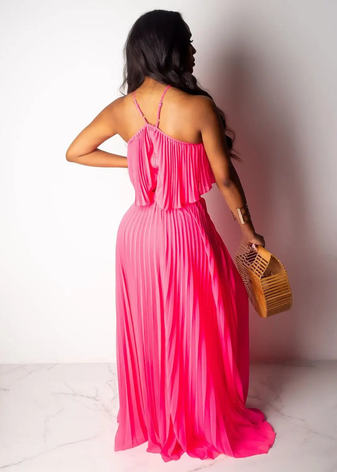 

Solid Chiffon Pleated Halter Crop Top With Long Skirt Women Two Piece Outfit Sexy Elegant Sleeveless Two Piece Set Women Suit
