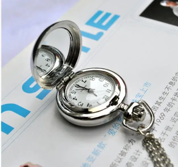 

New Fashion quartz Unique design bird enamel pocket watches Open the clock mirror Han edition sweater chain pocket watches