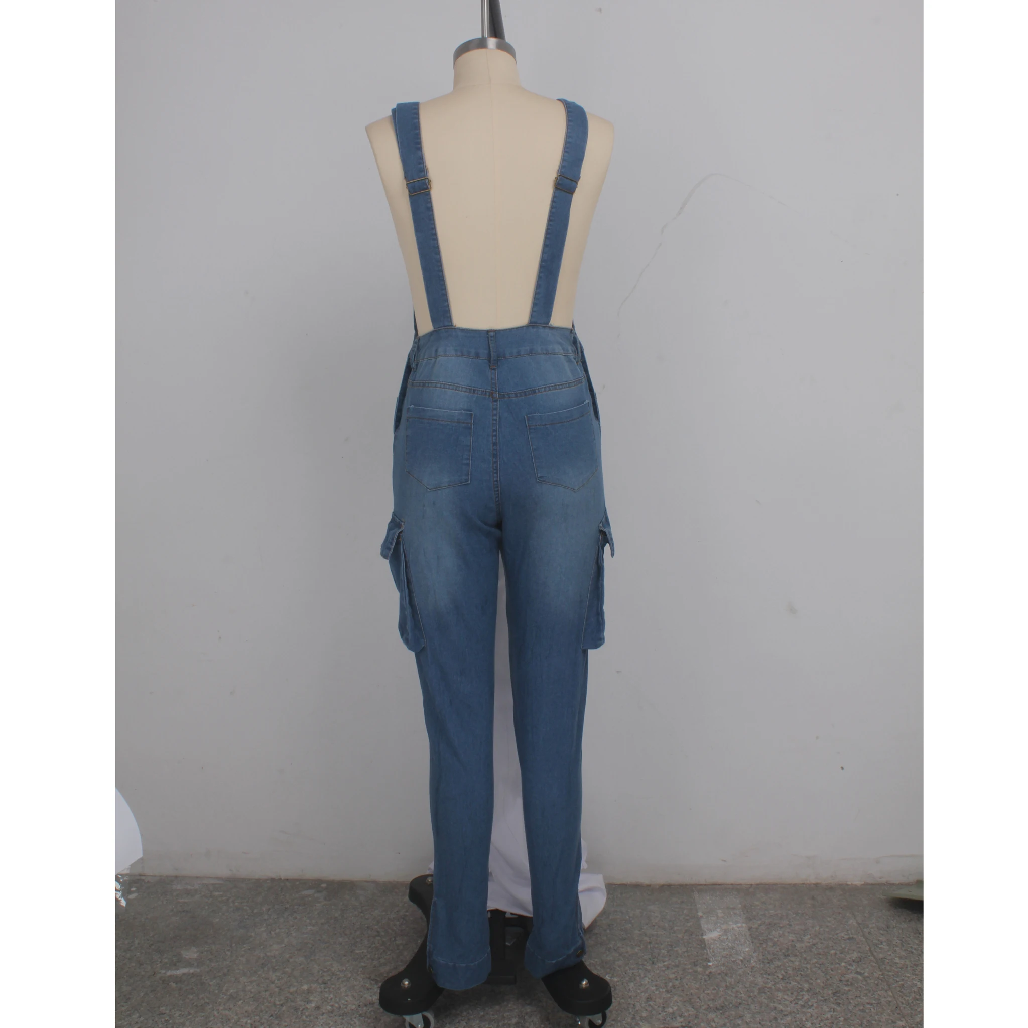 Женский светильник легающий джинсовый комбинезон с боковым карманом - купить по