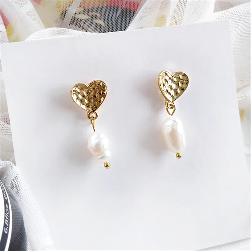 

Korea New Design Matte Metal Gold Irregular Geometric earrings Natural Freshwater Pearl Earrings for Women