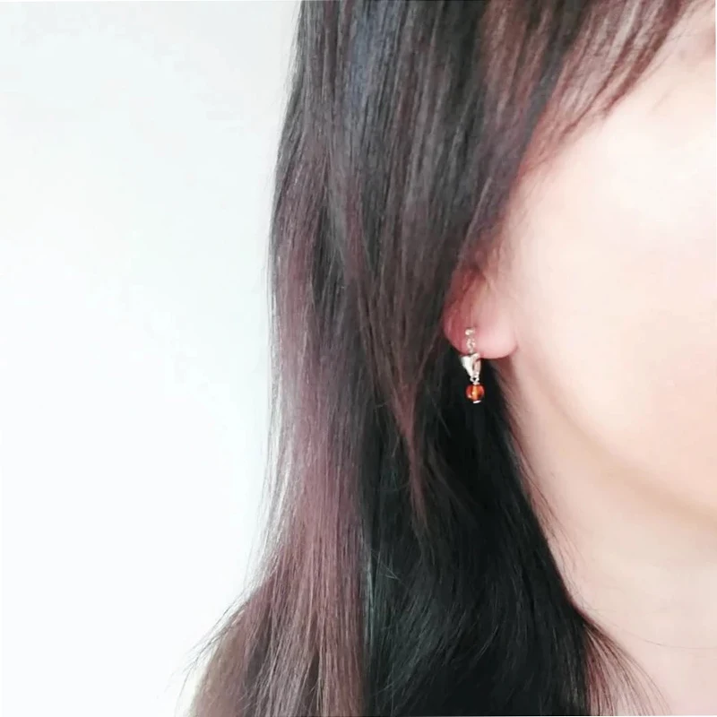 Yoowei новые янтарные серьги для женщин животные Милая лиса висячие натуральные 5 мм