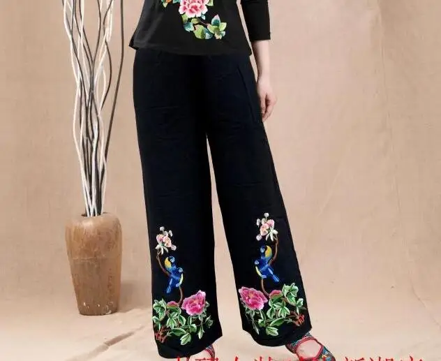 

XL-4XL Hot / Spring/ Autumn Women New Big Yards Cotton Linen Trousers Of Tall Waist Fat Leg Folk Embroidery Flower Pants