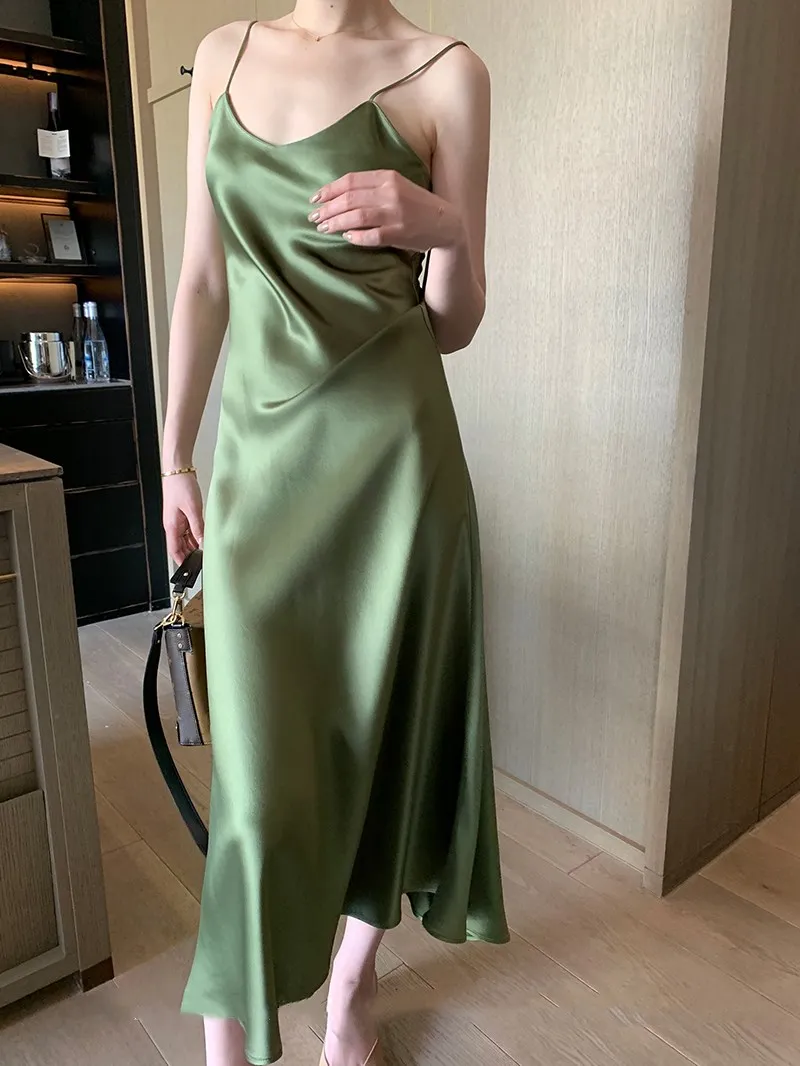 WHITNEY WANG 2019 летнее модное уличная сексуальное атласное платье на бретельках