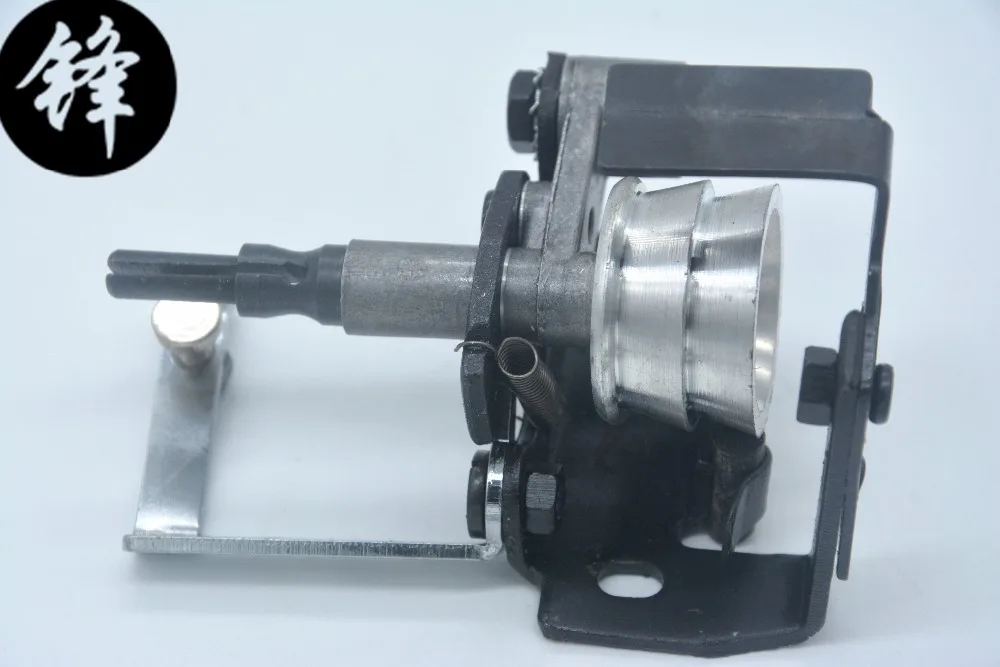 Для Juki 1850 lockstitch бартачинг машина используется намотчик резьбы сделать нижнюю