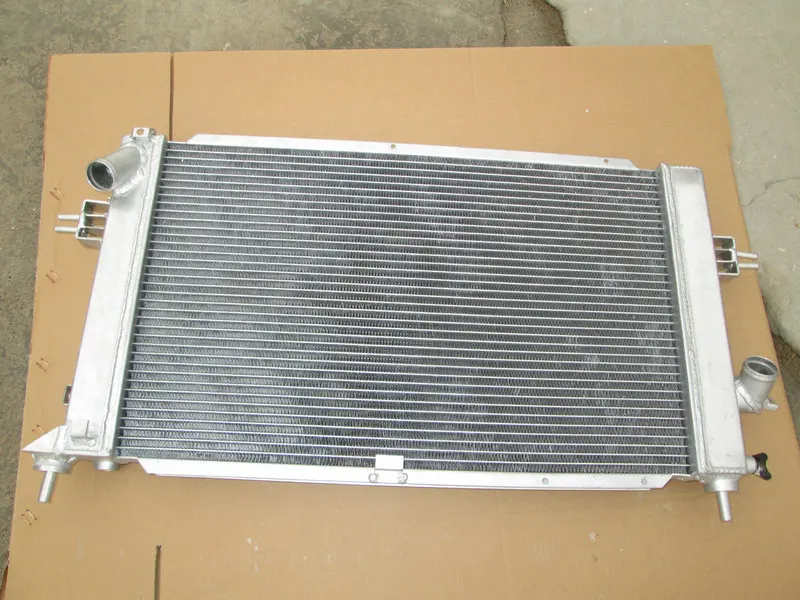 Новый радиатор и вентиляторы из алюминиевого сплава для двигателя Opel Vauxhall Astra VXR