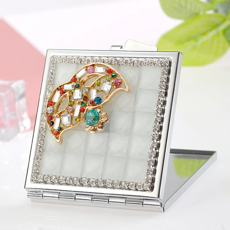 mini beauty makeup compact pocket mirror wedding party bridesmaid girl friend gift souvenir bling colorful crystal sexy mask | Дом и сад