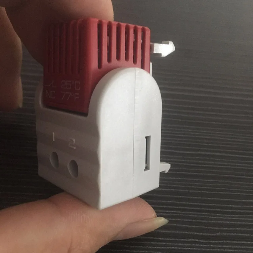 Термостат для комнатного термостата с высокой производительностью переключения