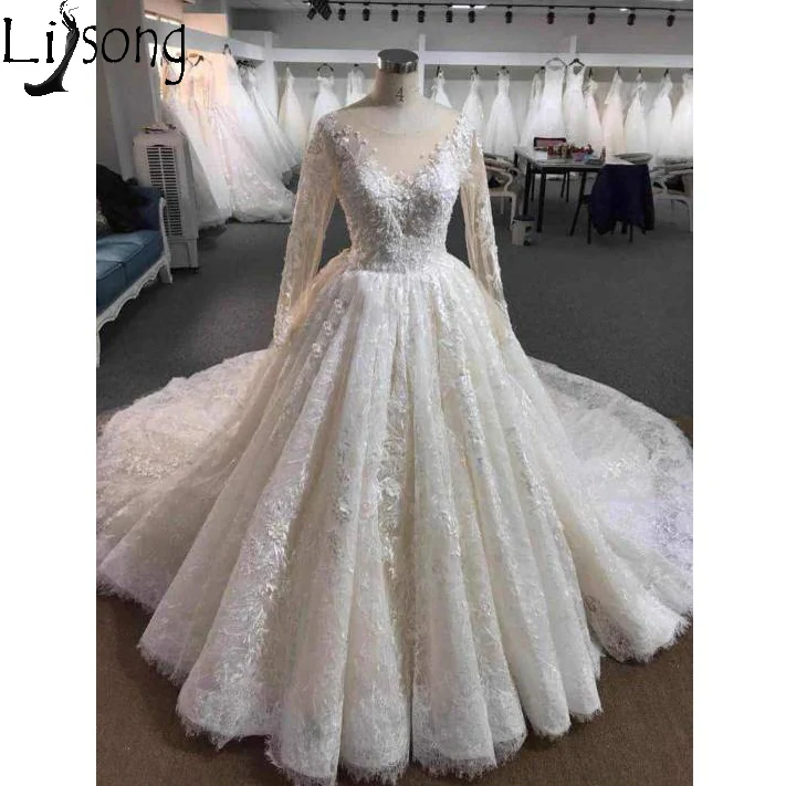 Великолепное белое свадебное платье с длинным рукавом кружевное невесты