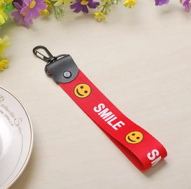 Red Smiley брелок с лентой мобильный ремень для телефона Висячие шеи DIY мобильные ювелирные изделия из раковин аксессуары - Цвет: Red