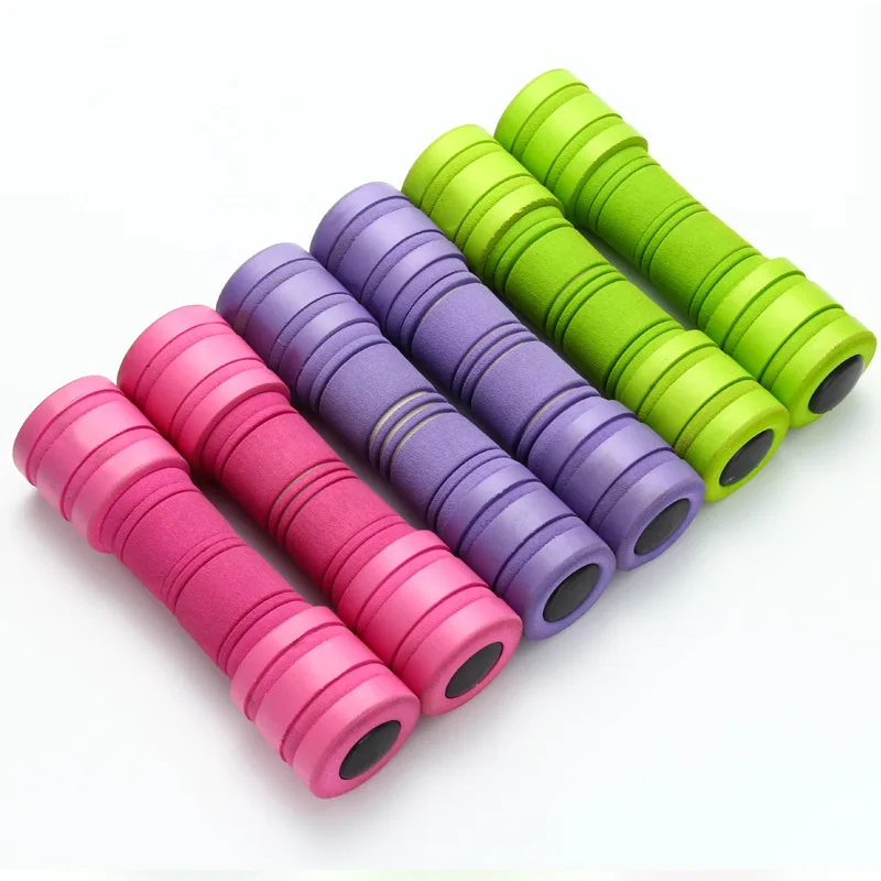 Оборудование для фитнеса женщин и домашний набор из двух маленьких гантелей