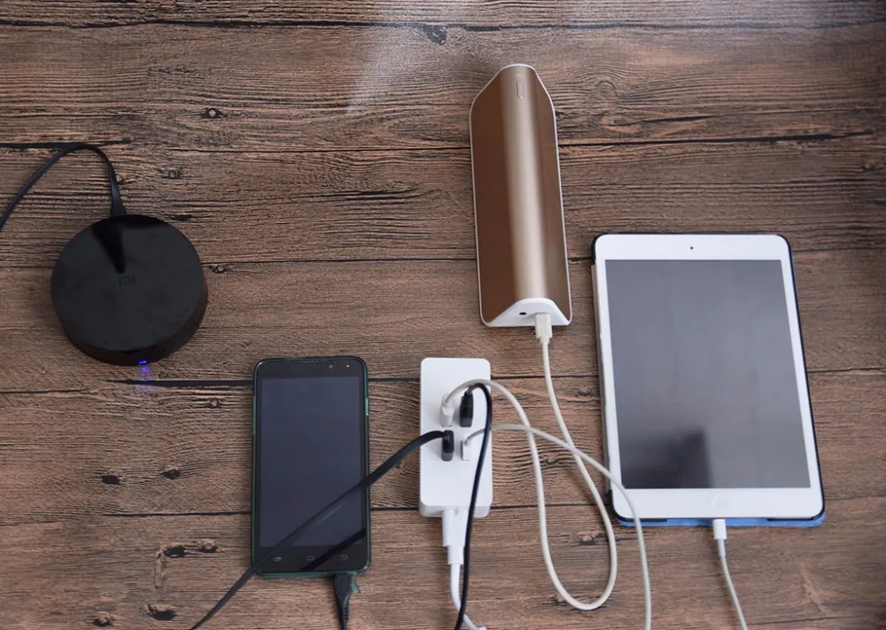 ORICO 4 порта USB зарядное устройство Мини Смарт быстрое зарядное устройство Макс выход 20 Вт настольное зарядное устройство для iPhone Xiaomi huawei