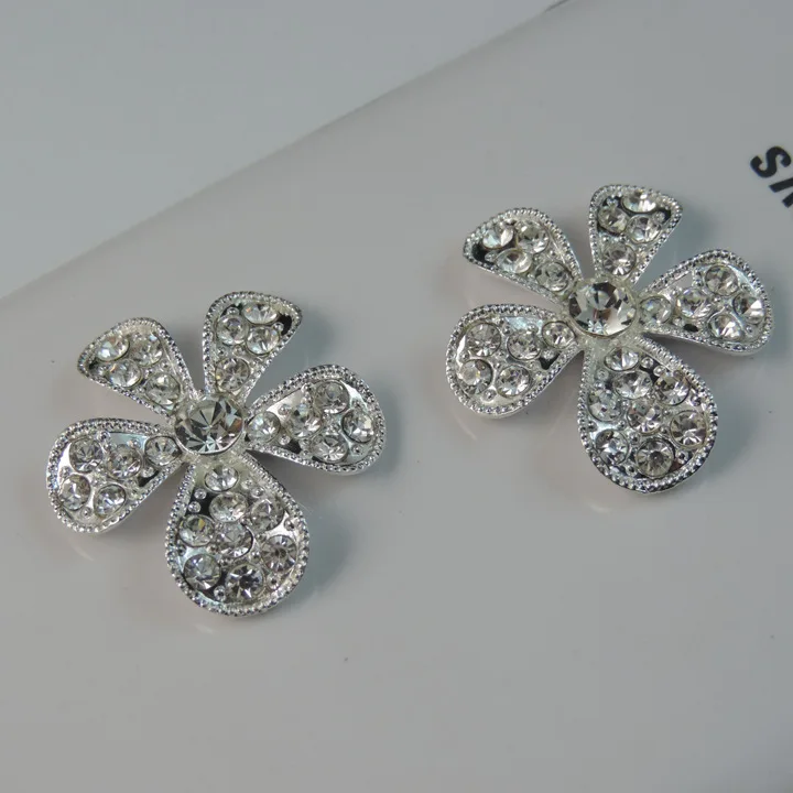 

Серебряный цветок в горошек с блестящими стразами, плоская задняя кнопка для модных женщин, украшение, повязка на голову, аксессуары 12 шт./ло...