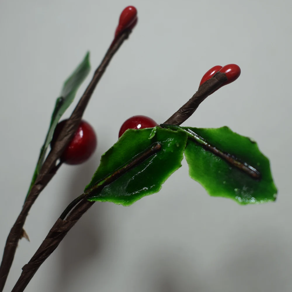 5PCS Artificial Berry Branches 10cm Christmas Wedding Birthday Party Garden Home Shop Office Decoration 2 Berries+3 Leaves | Дом и сад
