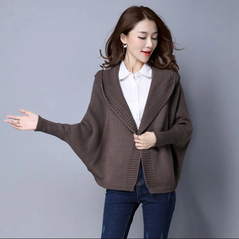 Short jacket sweater 2017 autumn new women long sleeves loose hooded knitting Cardigan Thick bat Sweater coat LU |