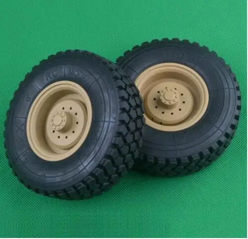 2pcs tire HG P801 P802 1/12 8X8 RC High-imitatlon США военный грузовик запчасти головной убор бампер шины ось мощность доска ESC коробка передач set1 - Цвет: 2pcs tire