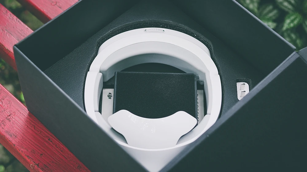 DJI Goggles поддерживает DJI Spark, Mavic Pro, Phantom 4 series и Inspire series DJI VR glasses