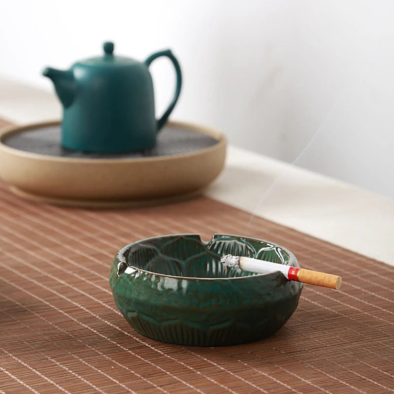 Новогодняя керамическая пепельница для автомобиля украшения дома китайское