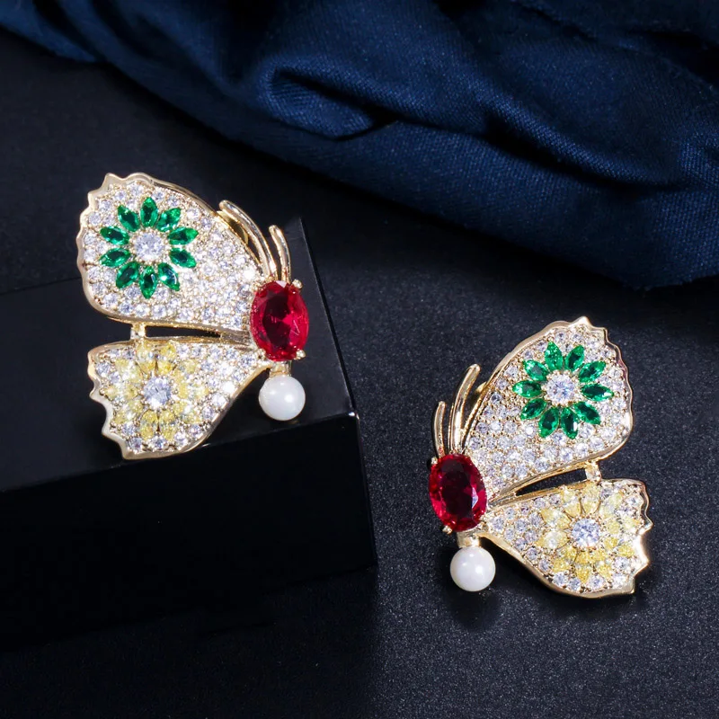 Серьги пусеты ThreeGraces Винтажные серьги с желтым кубическим цирконием серебряного