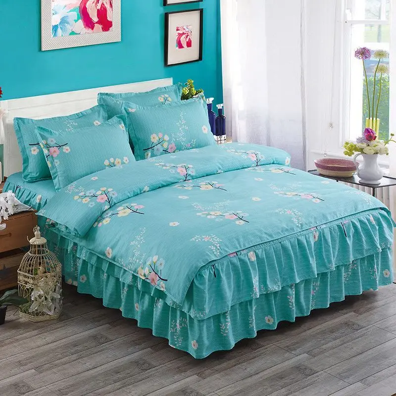 Комплект постельного белья с объемными розами и цветами юбка для кровати цветком