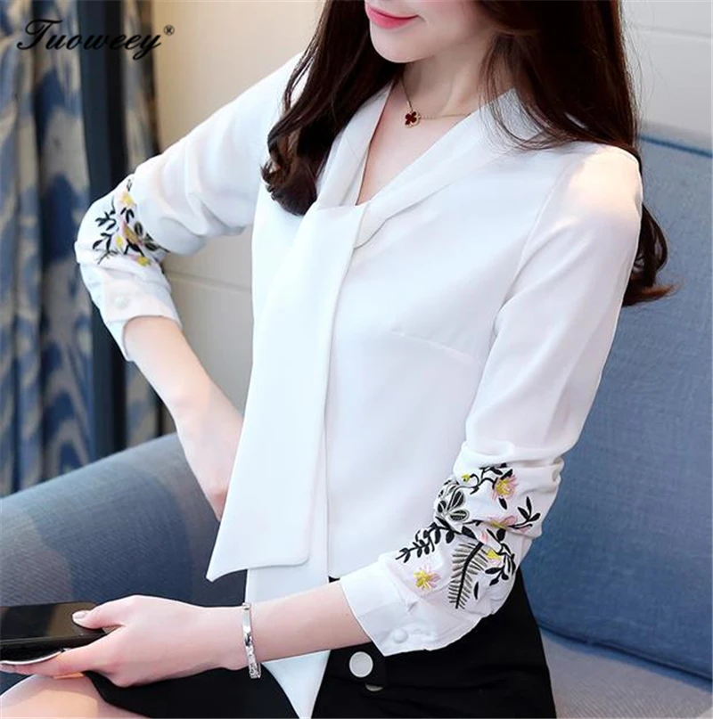 

2020 women tops embroidered shirts women clothing long sleeve summer style v neck new fashion blouses floral office lady blusas