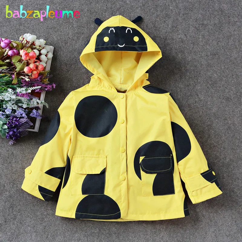 

babzapleume 2-7Years/spring autumn baby girls coats jackets cute hooded children's windbreakers infant outerwear trench BC1539