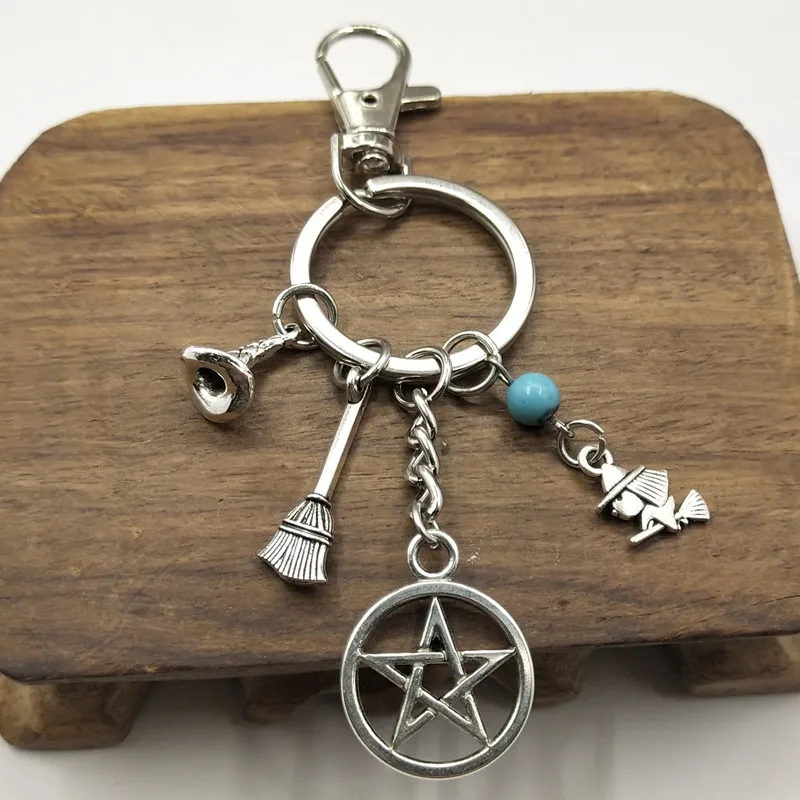 1 шт. брелок для ключей с сумочкой ведьмы шляпой Pentacle метлой лучшего