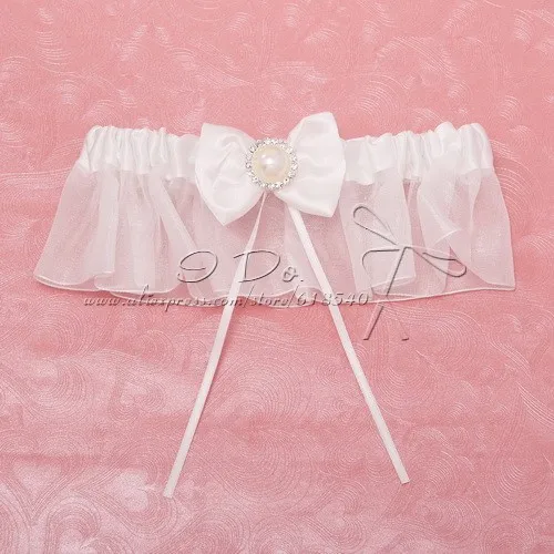 

Free Shipping Romantic Wedding Garter With Pearl And Bow