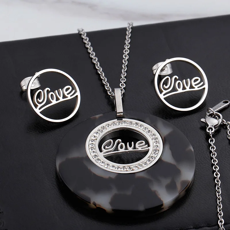 Модные женские простые круглые черные камни цвет золото титановая сталь