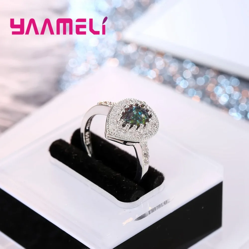 Элегантная и красивая загадочная искусственная кожа Серебряная Каплевидная