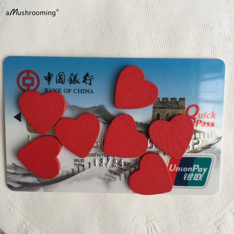 

(1000pcs) Miniature Mini Pegs Wooden Love Heart Pieces for Craft Card Making Home Decoration