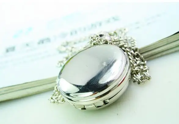 

Wholesale beautiful princess Ladies' necklace Quartz enamel watches quartz pocket watch with chain
