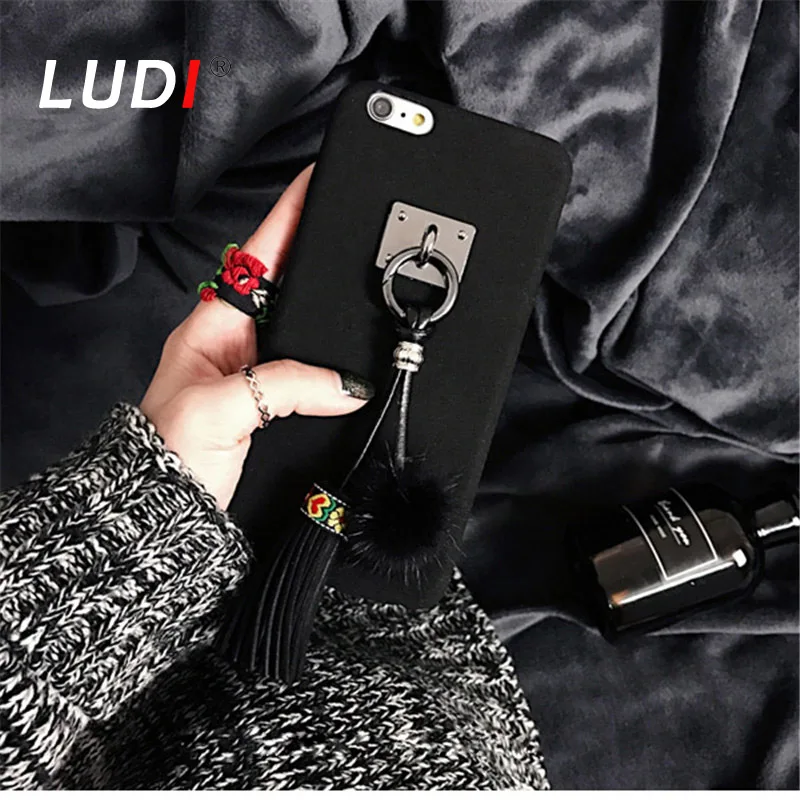 LUDI Fashion Mink Hair Ball Tassel Case Capa for iPhone X 8 6 6s Plus 7 7plus Soft Plush Cover National Style |