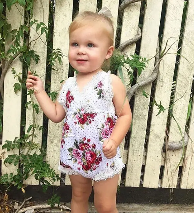 Одежда для маленьких девочек кружевной комбинезон с цветочным рисунком цельный