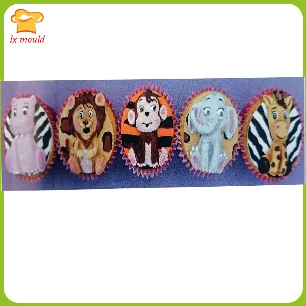 Форма двойной сахар ребенка 5 видов сельскохозяйственных животных Детская овчина овечья собака ребенок свинья детские птицы их вечерние формы