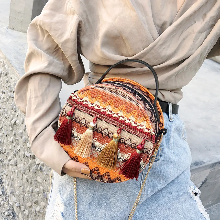 

Individual National Style Women Handbags Striped Tassel Female Shoulder Bag Metal Chain Woman Small Round Messenger Bag Handle