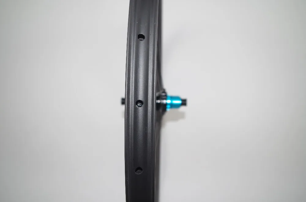 1259g BOOST 29er MTB XC гоночные 24 мм x 30 мм Асимметричный безhookless клинчер бескамерные 2" горный велосипед Карбоновые колеса 28 28 отверстий