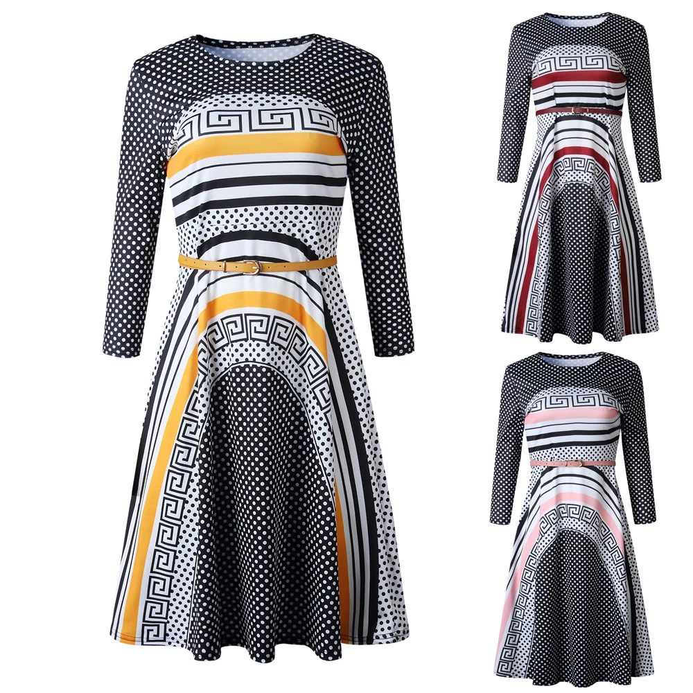 Женское винтажное платье в горошек белое черное облегающее с принтом стиле ретро