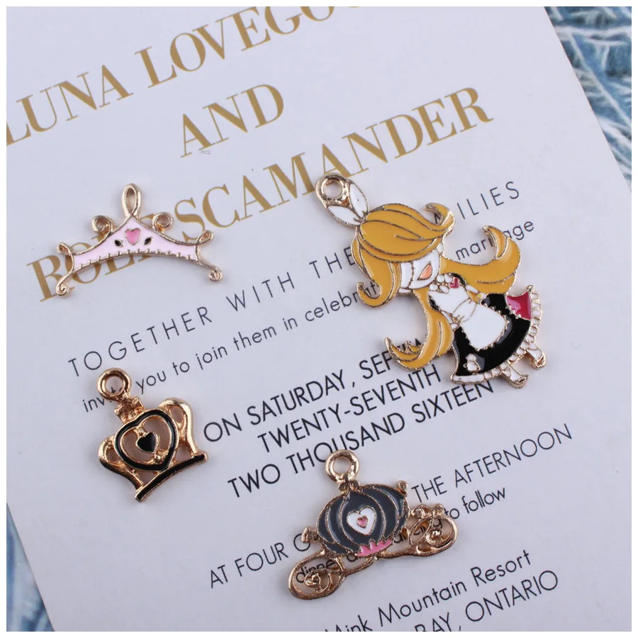 

10Pcs Fairy Tale Princess Charm Pumpkin Car Cinderella Enamel Charms Pendant For Jewelry findings Earrings for DIY making craft