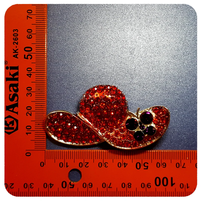 New Arrival Rhinestone Red Hat Brooch Pin with a Purple Butterfly | Украшения и аксессуары