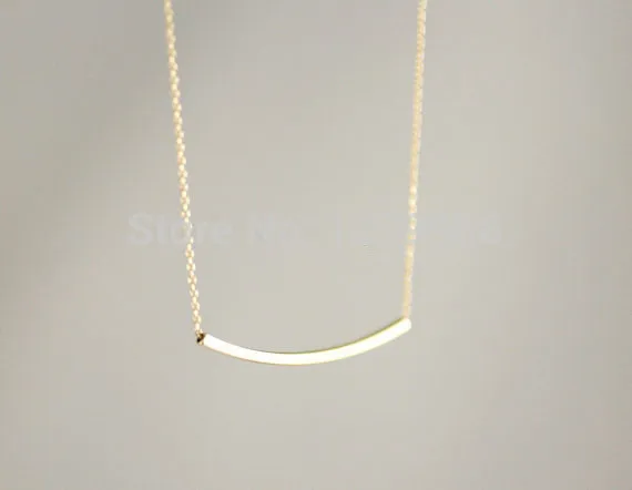 Изогнутое ожерелье в форме полосы простое дизайнерское изогнутое с милым