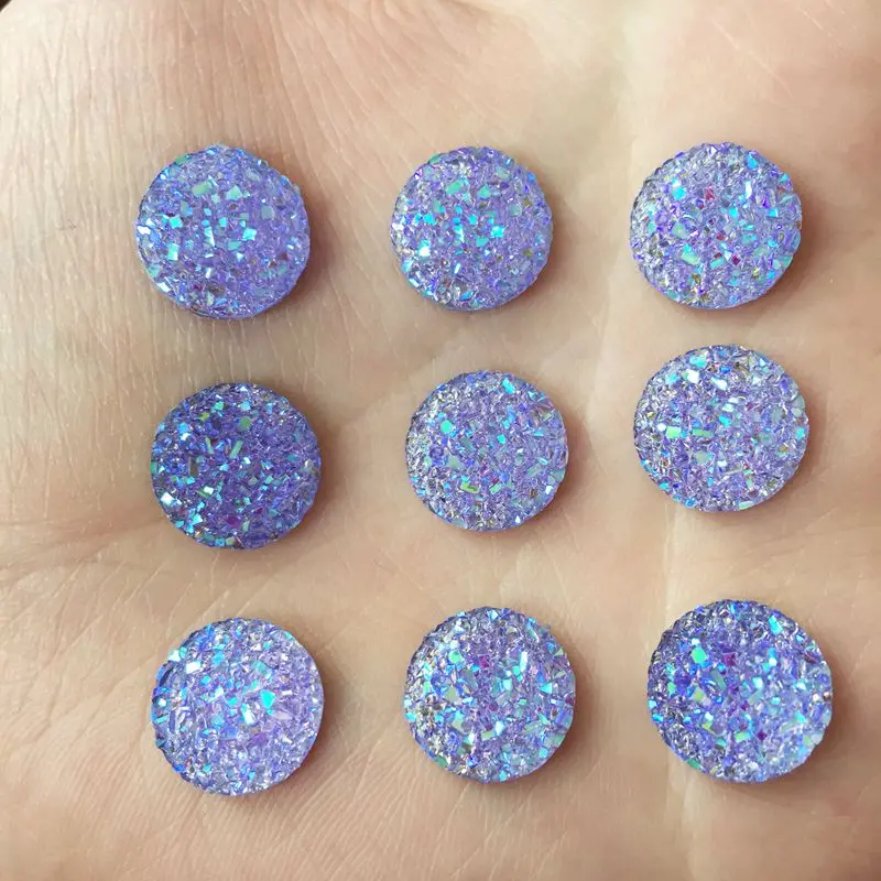 Круглые пуговицы из минеральной смолы с плоской задней поверхностью размером 12