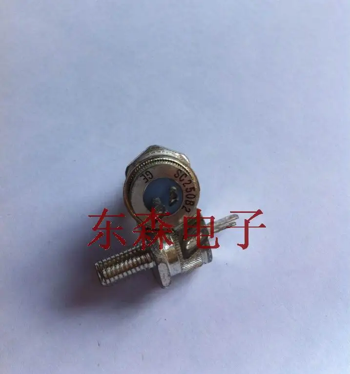 Новый оригинальный импортный CS8-08GO4 CS8-06GO4 SC250D2 SC250M2 SC250B2 2N4199 2N4200 SF50L12 SC20C60H SC20C70H SC20C80H |