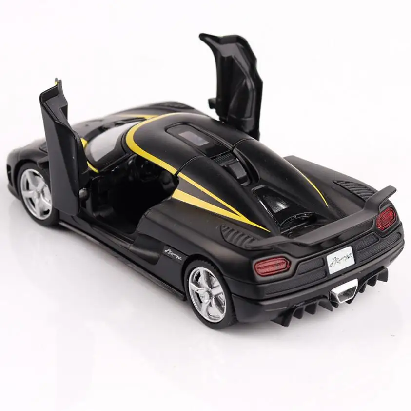 1/32 Diecasts & игрушечные транспортные средства Koenigsegg супер модель автомобиля со