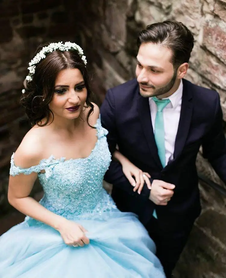 

Well Design Off the Shoulder Mint Green Formal Evening Dress Tulle A-Line Lace Applliques Evening Party Gowns 2021
