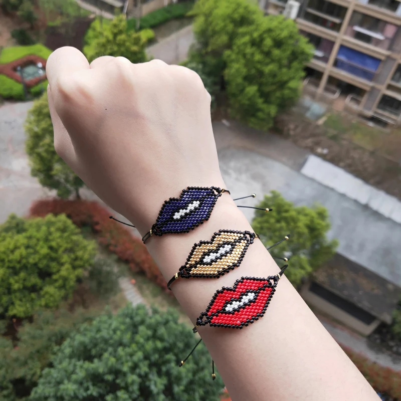 

FAIRYWOO Gothic Lip Bracelets For Women Jewelry Miyuki Bead Handmade Dangle Bracelet Delica Punk Drawstring Rope Gift Wholesale