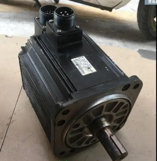 

servo motor SGMGH-13ACA61 , Used one , 90% appearance new , 3 months warranty , fast shipping