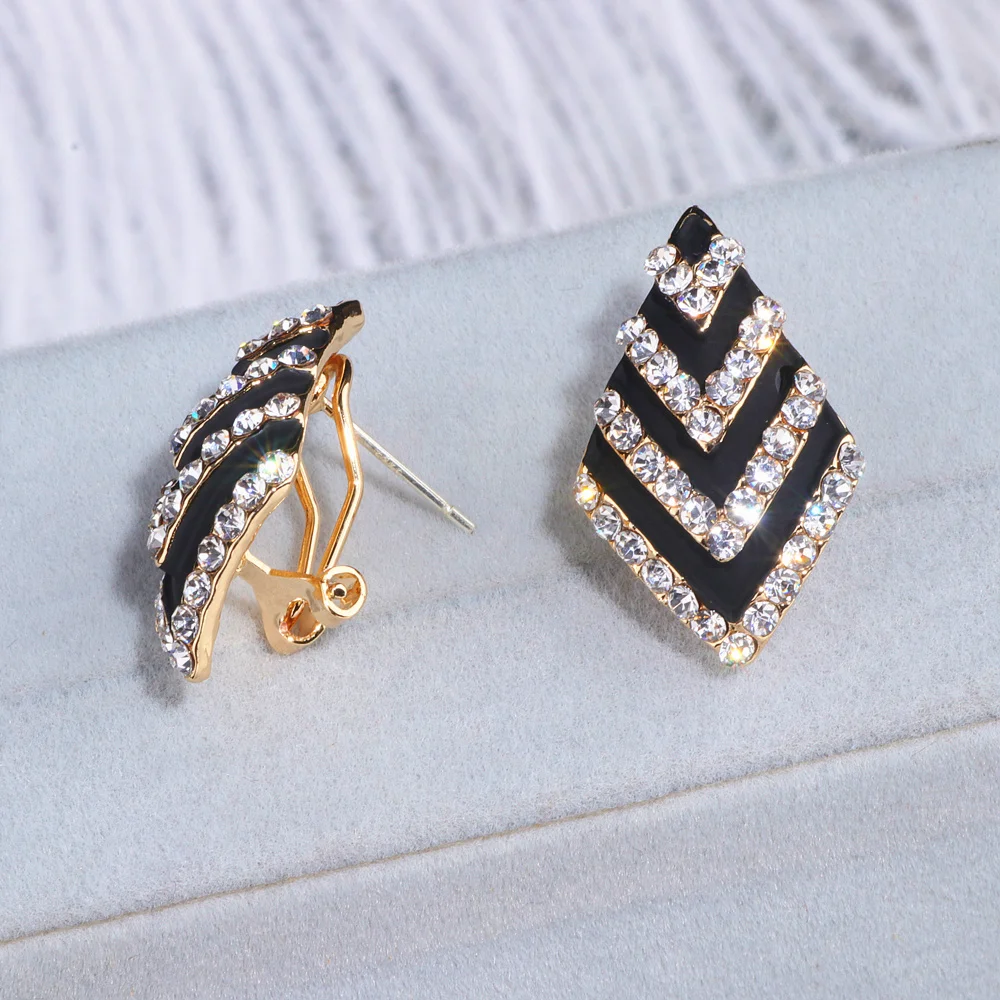 Новинка 2019 модные простые серьги гвоздики с кристаллами для женщин элегантные