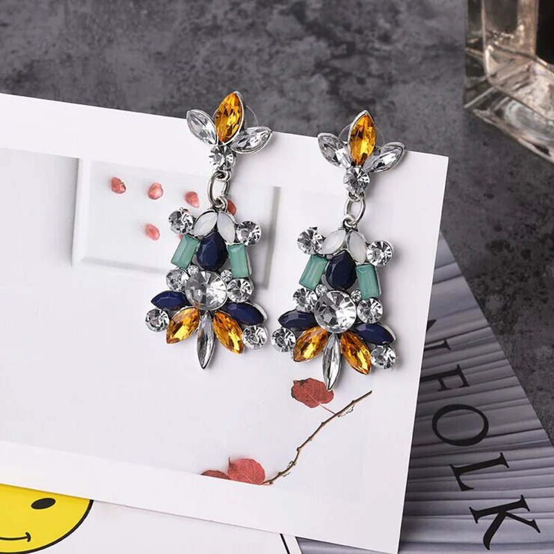 Элегантный Шарм серьги для женщин Кристалл мотаться серебряные сплава цвета с