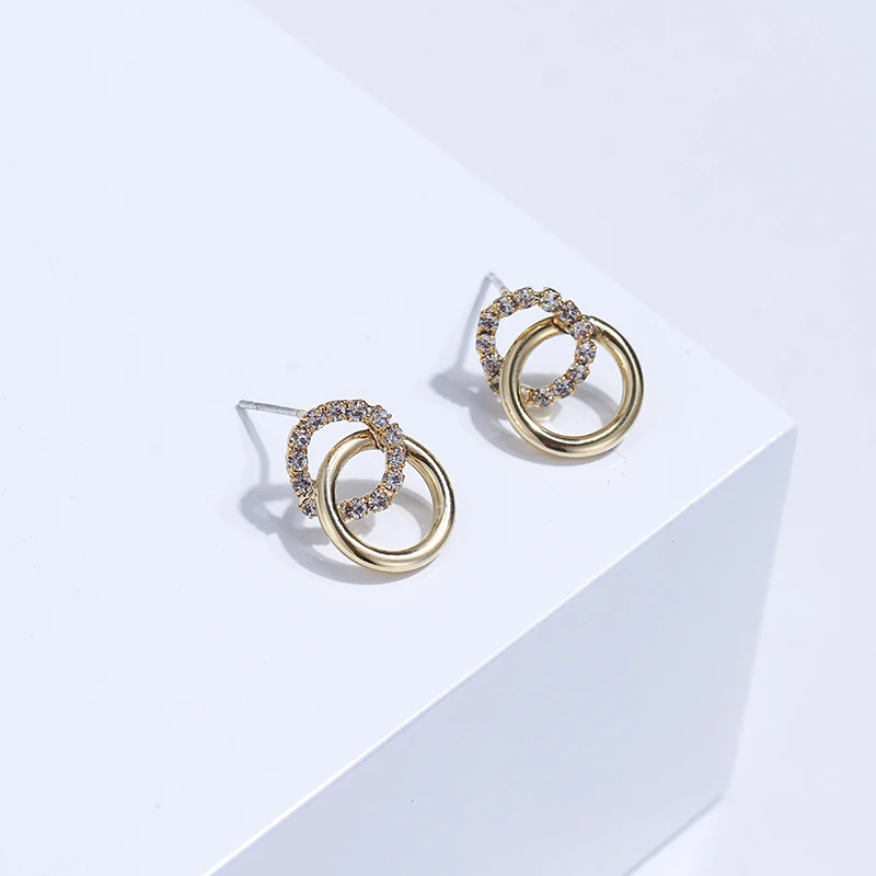 YMYW корейские изысканные серьги-гвоздики со стразами скрещенные медными кругами