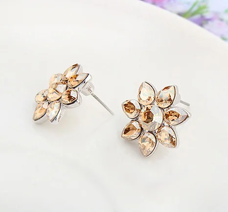 100% с украшением в виде кристаллов от Swarovski голубые шармы цветы серьги-гвоздики